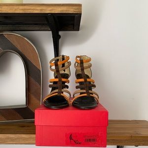 CH Carolina Herrera T-strap